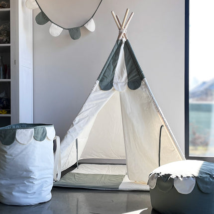 Circus Teepee with Mat