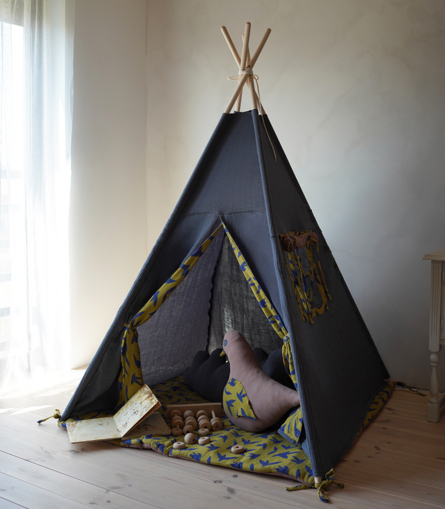 Swallow Print Teepee with Mat, Blue