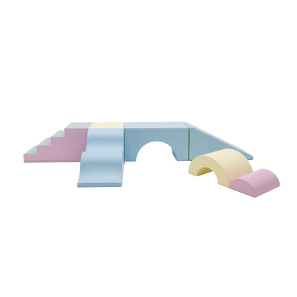 The Adventure Gym, Pastel