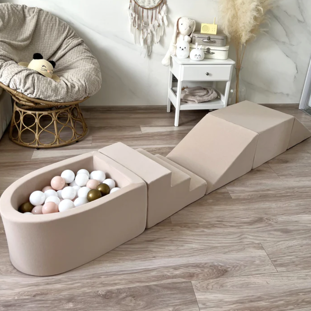 Luxe Foam Playset with Ball Pit, Beige