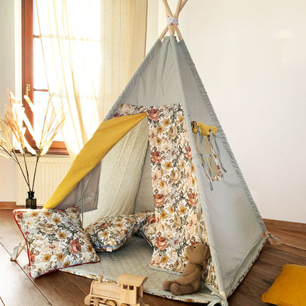Wildflower Teepee with Mat